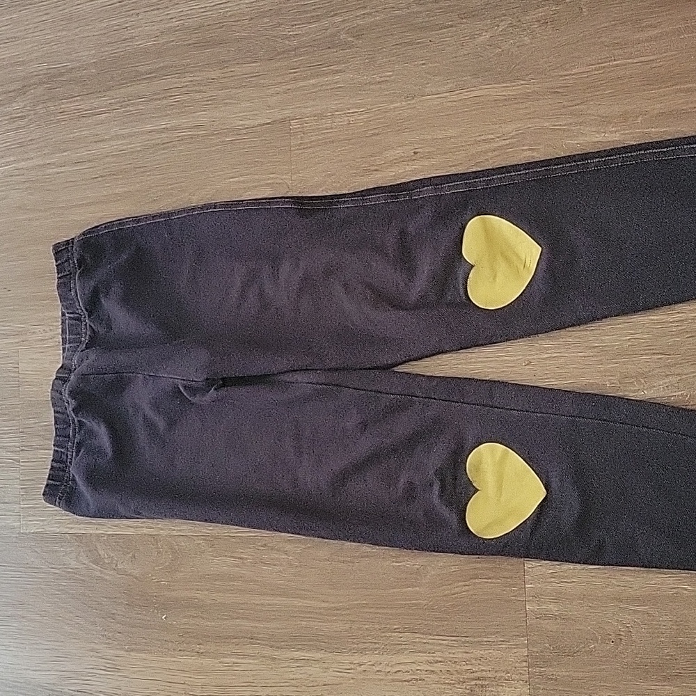 Tween girls pants. Brand= Cat and jack. Size= 7-8. Color= dark blue